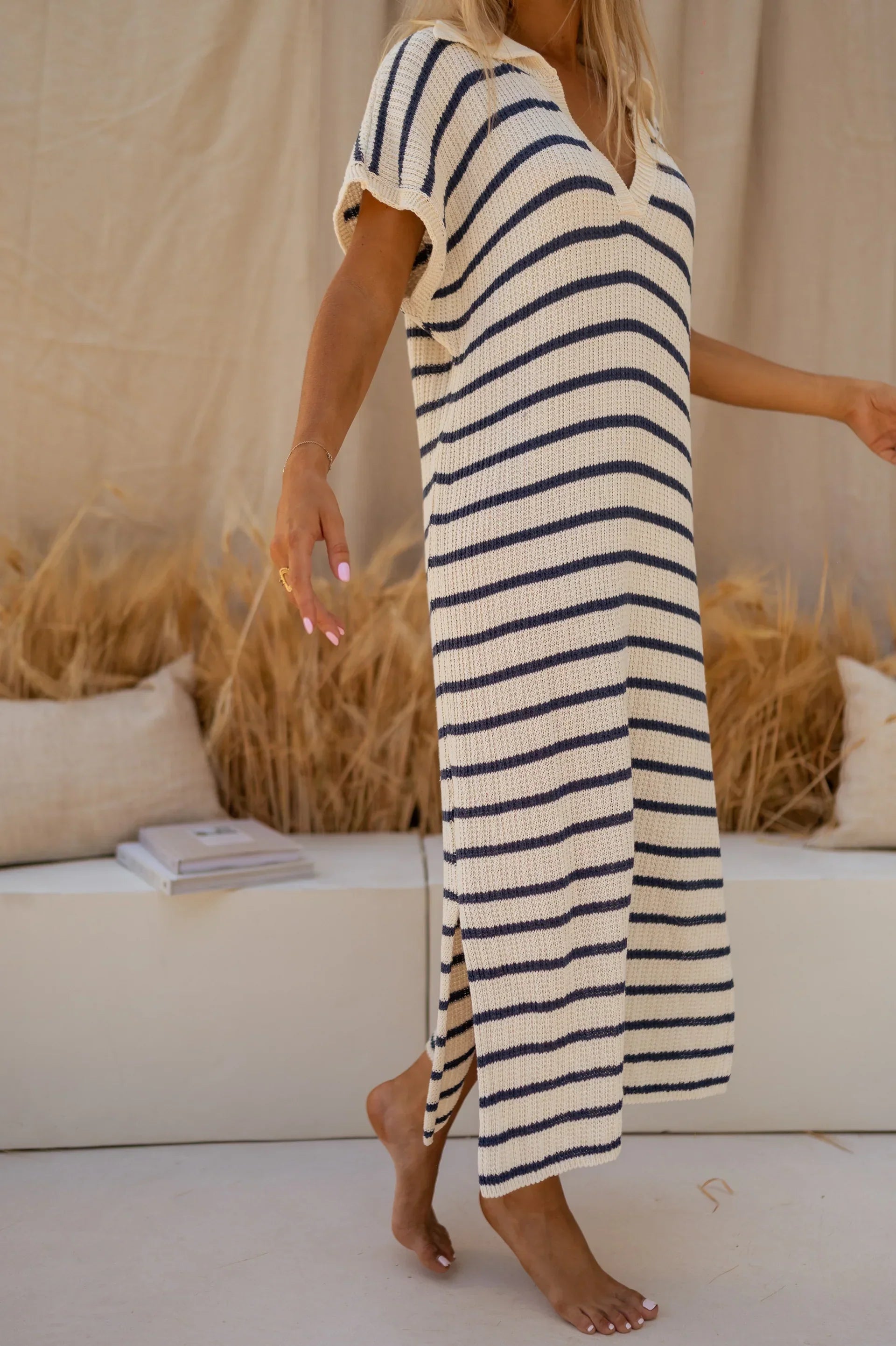 SOPHIA™ | IL VESTITO A MAGLIA A RIGHE