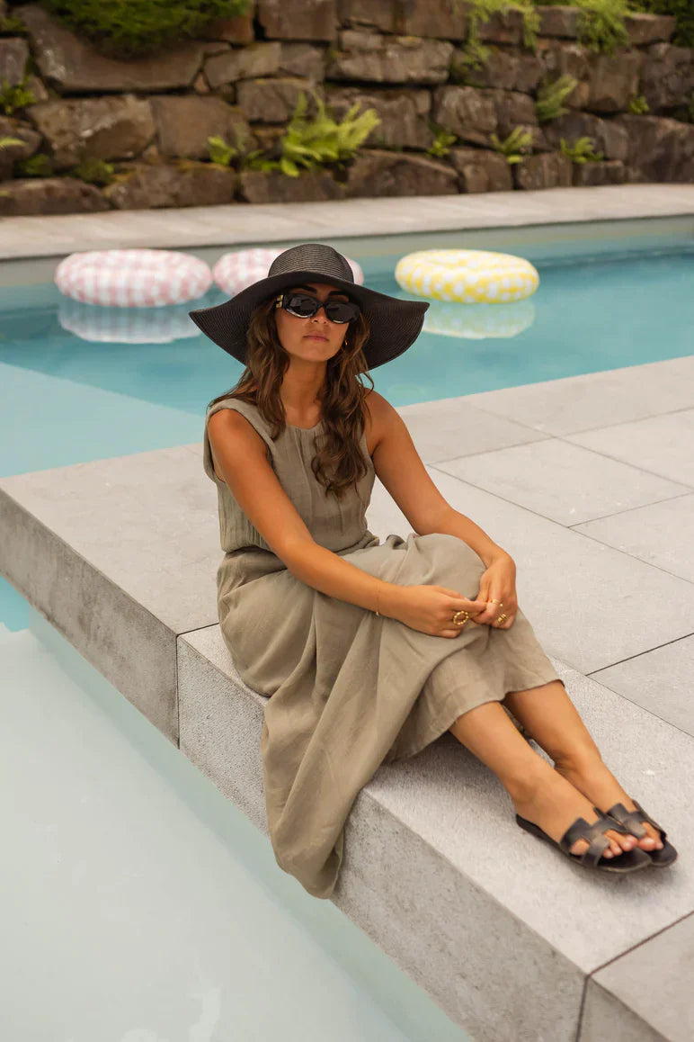 Sarah™ | Il Vestito Estivo in Elegante Khaki